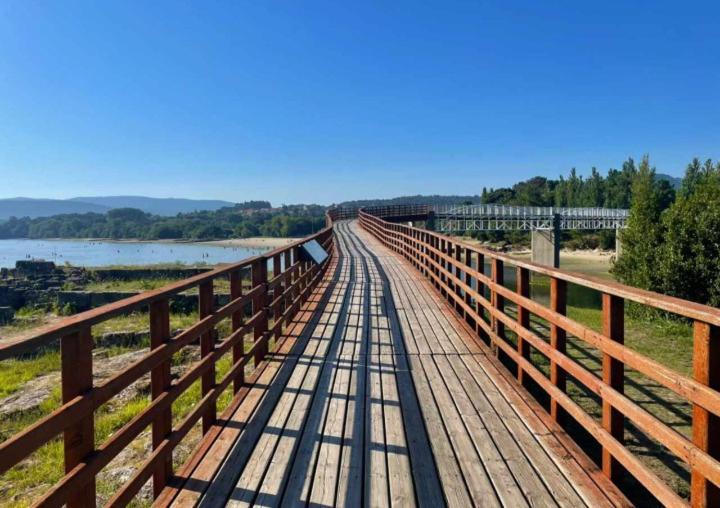 Апартаменты Atico Con Vistas A La Ria De Arosa Рианхо Экстерьер фото
